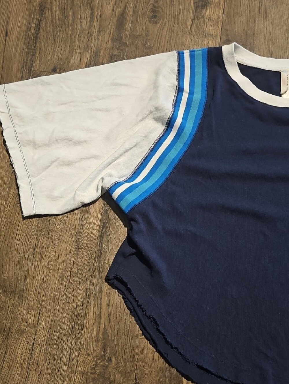 FP Movement by Free People Navy Crop Top White Sleeve Blue Stripes Shirt Medium - Picture 5 of 8